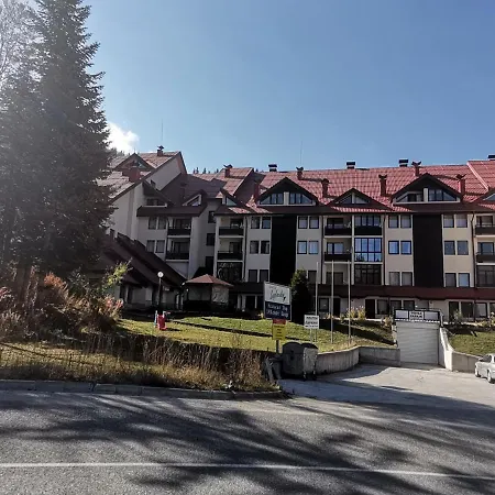 снежанка Апартамент *